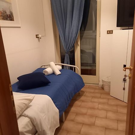 Il Balconcino Hotel Napoli Bagian luar foto