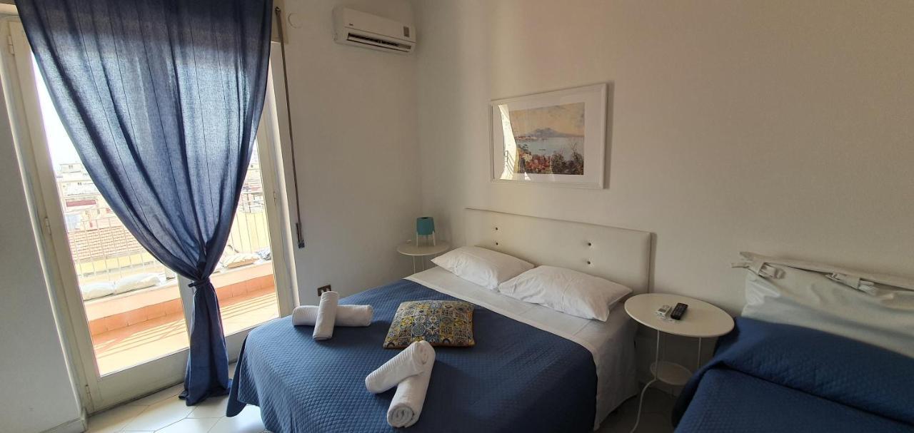 Il Balconcino Hotel Napoli Bagian luar foto