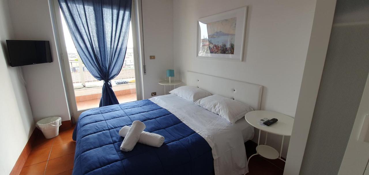 Il Balconcino Hotel Napoli Bagian luar foto