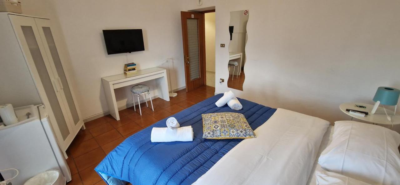 Il Balconcino Hotel Napoli Bagian luar foto
