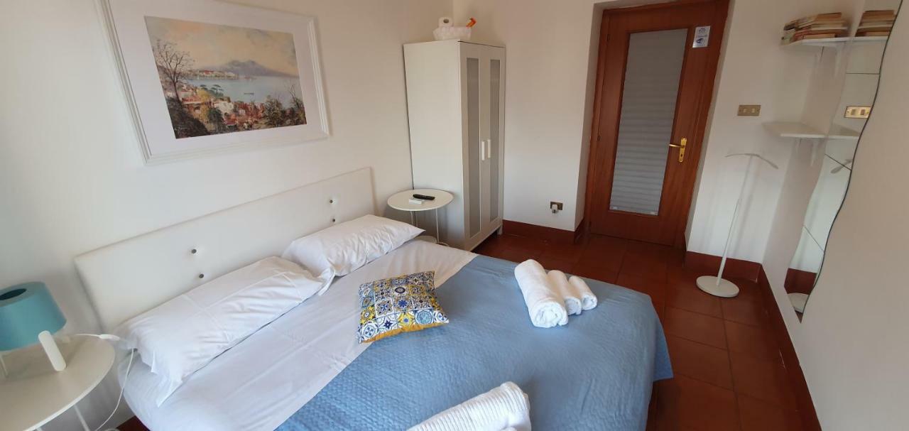 Il Balconcino Hotel Napoli Bagian luar foto